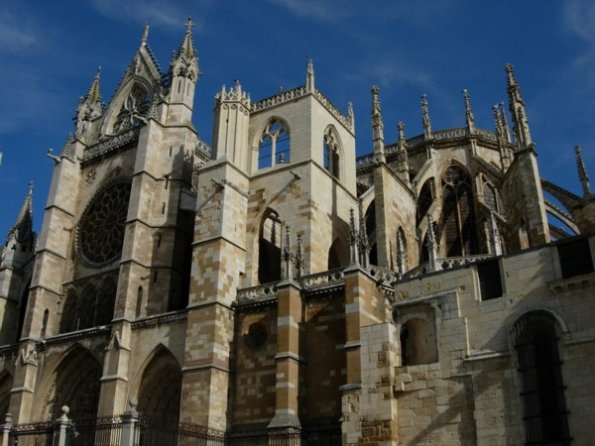 30 La cathédrale de Léon