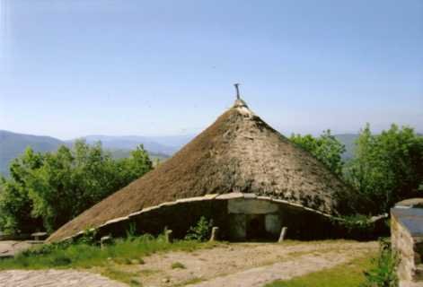 O Cebreiro : maison au toit de chaume