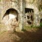 36 Tombes antiques à Sutri