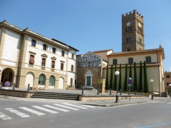 16 Eglise San Jacopo d\'Altopascio