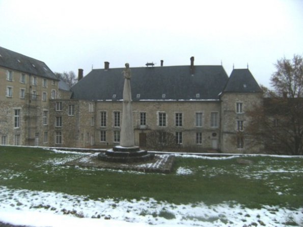 13 Hébergement au foyer de charité de Baye