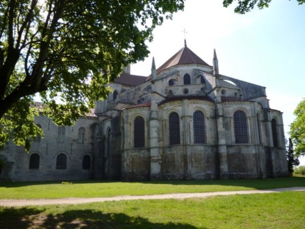 30 Abside la basilique de Vézelay